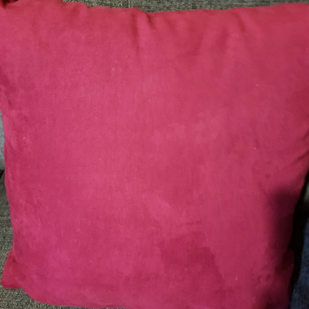 Pillow set - Picture 5 of 7